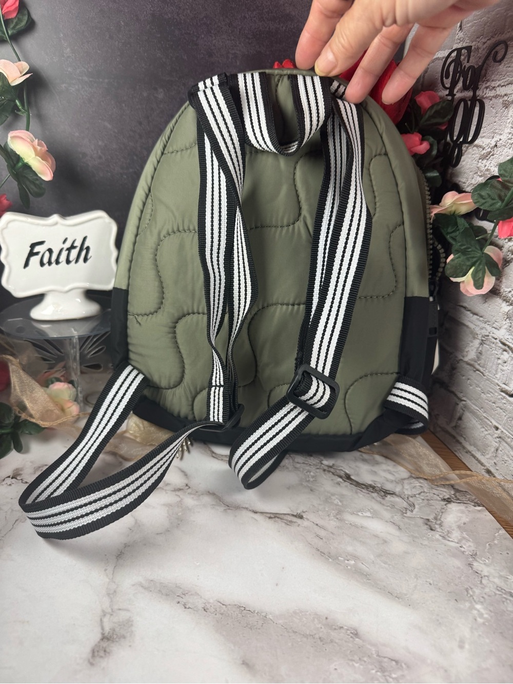 adidas army green and Black Small backpack - Picture 3 of 13